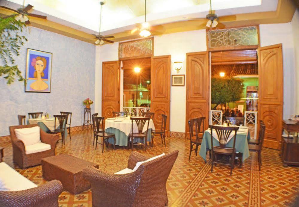 Hotel Dario Granada Zewnętrze zdjęcie