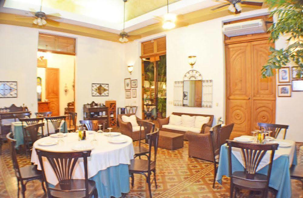 Hotel Dario Granada Zewnętrze zdjęcie