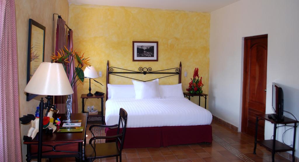 Hotel Dario Granada Zewnętrze zdjęcie